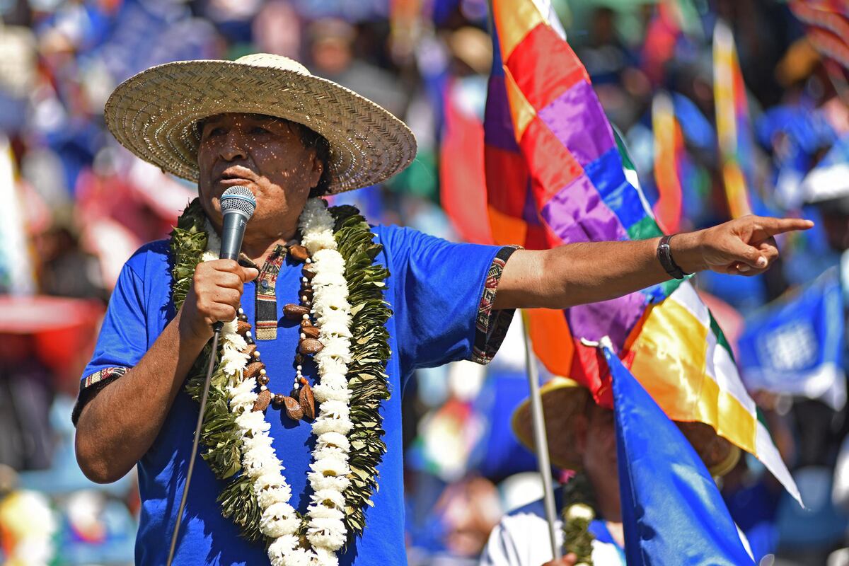 Expresidente de Bolivia, Evo Morales, en aprietos