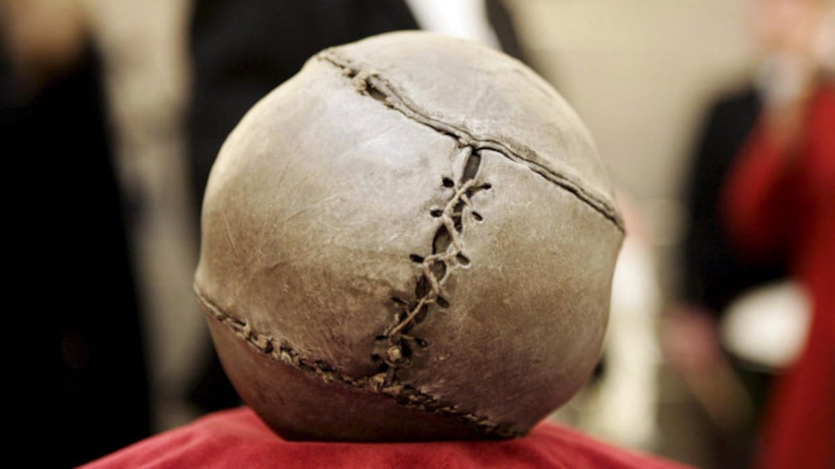 La teoría guaraní que desafía la historia del fútbol: ¿Quién lo inventó realmente?”