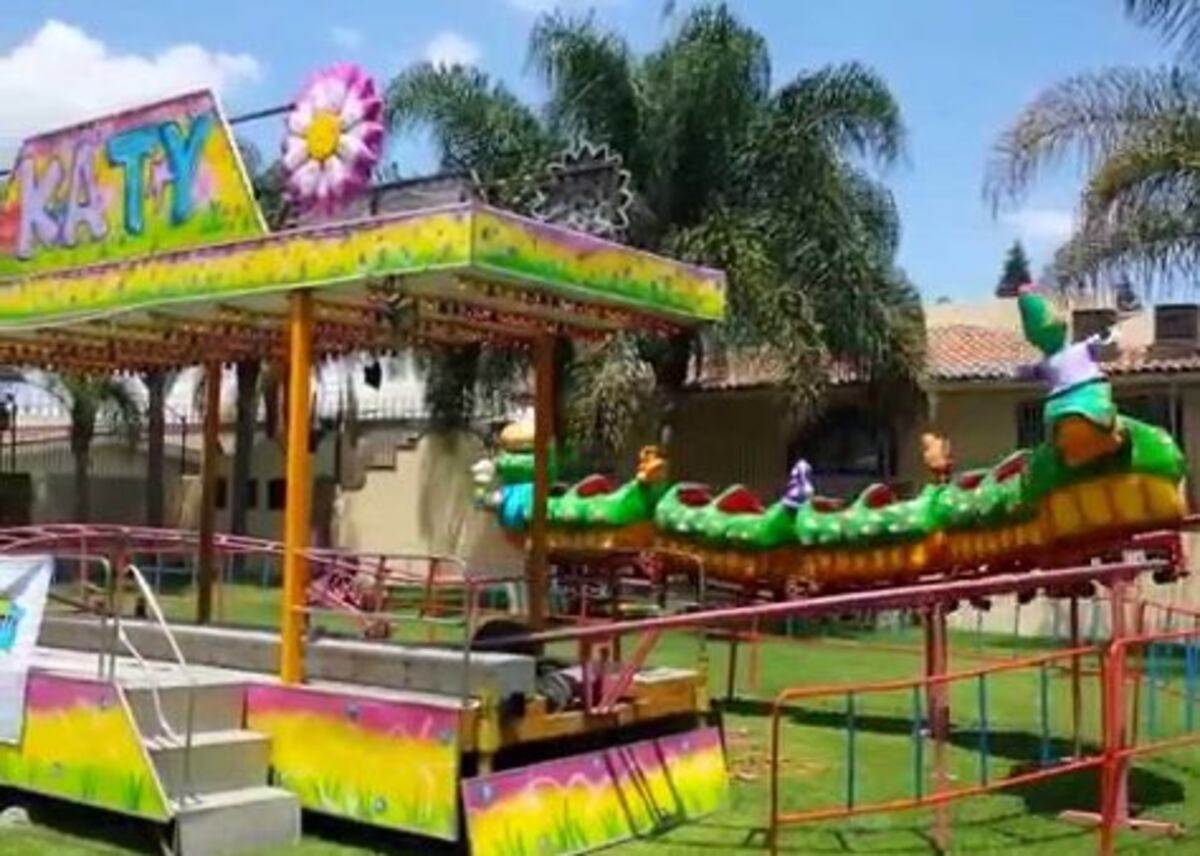 ¡SIN PERMISO! Director de Sinaproc impide operar  juegos mecánicos en Azuero