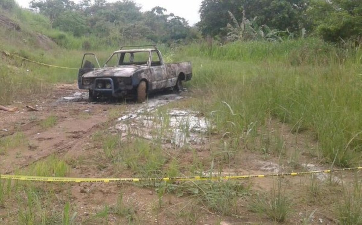 ÚLTIMA HORA DE HECHO MACABRO| Queman carro con una persona dentro 