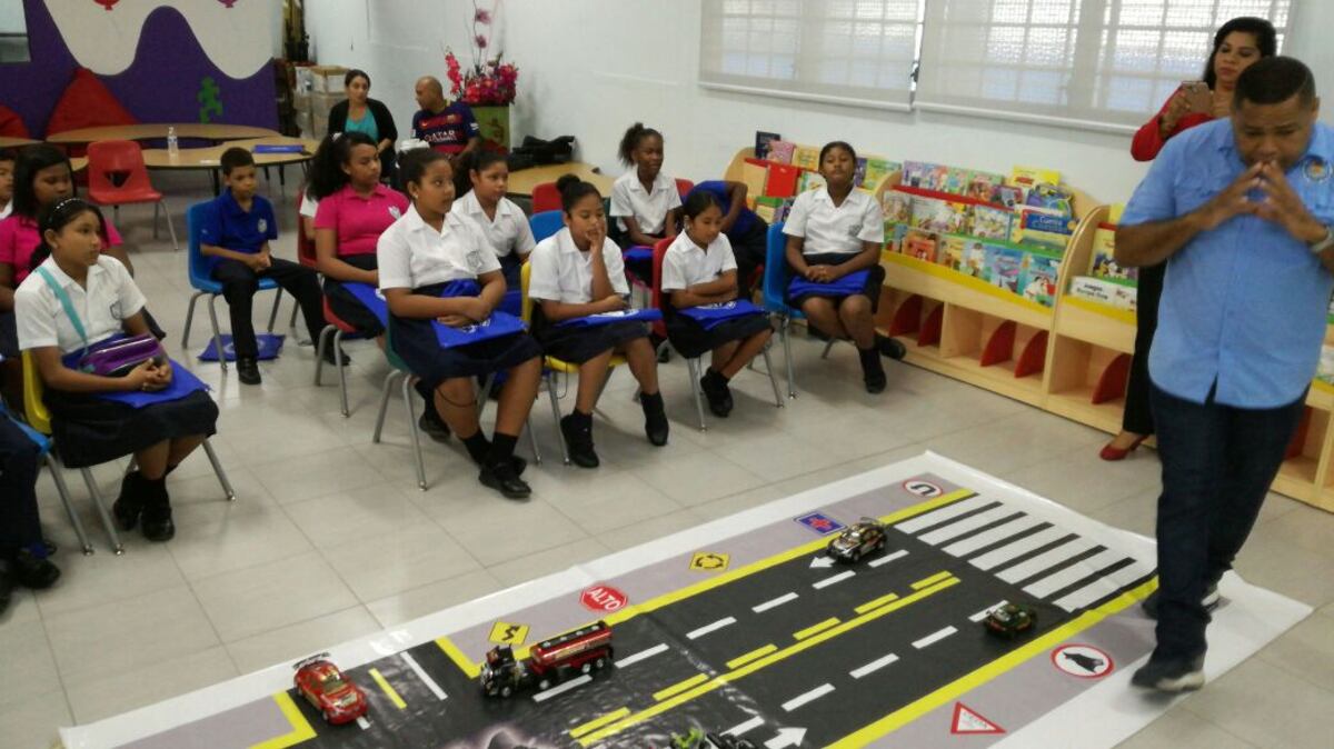 EDUCACIÓN VIAL. ATTT promueve los valores viales entre los estudiantes