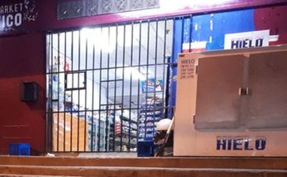 ¡TIROTEO! Asaltan a chinita de minisúper. Maleante herido
