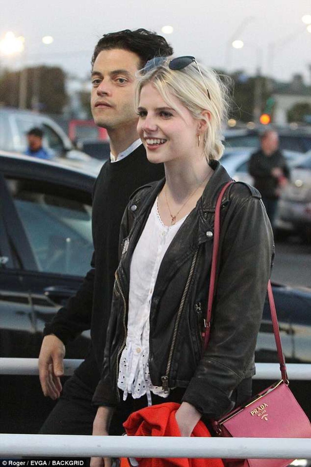 Actores de 'Bohemian Rhapsody' salen después del rodaje