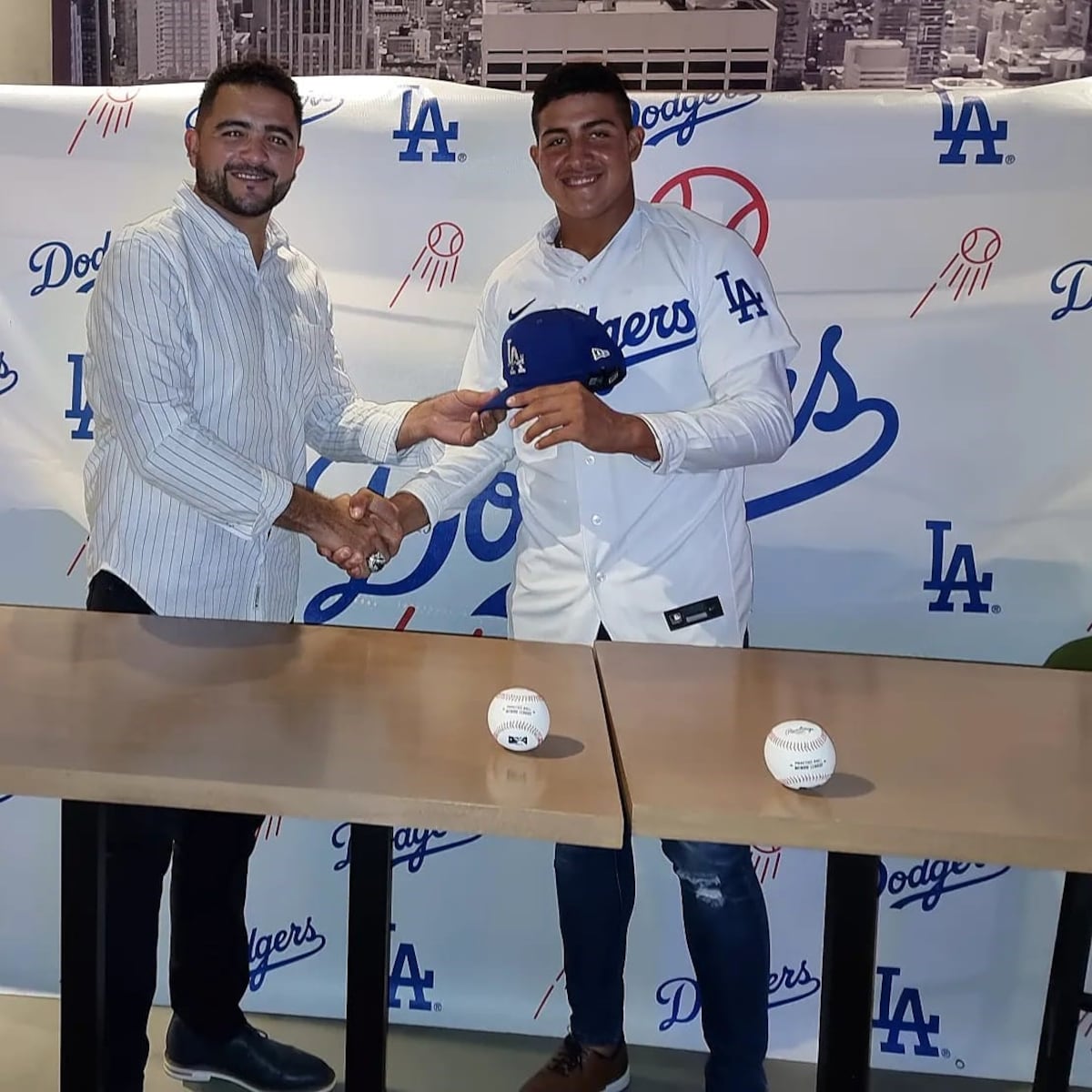 Dodgers firman al jugador de Panamá Oeste, Arod McKenzie como lanzador