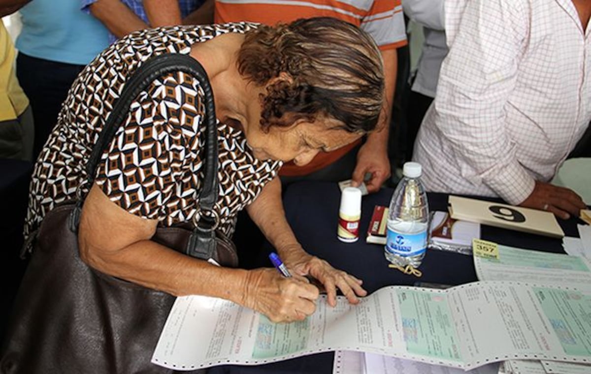 ¡Ojo jubilados! Para cobrar el Cepanim hay que inscribirse en la web del MEF