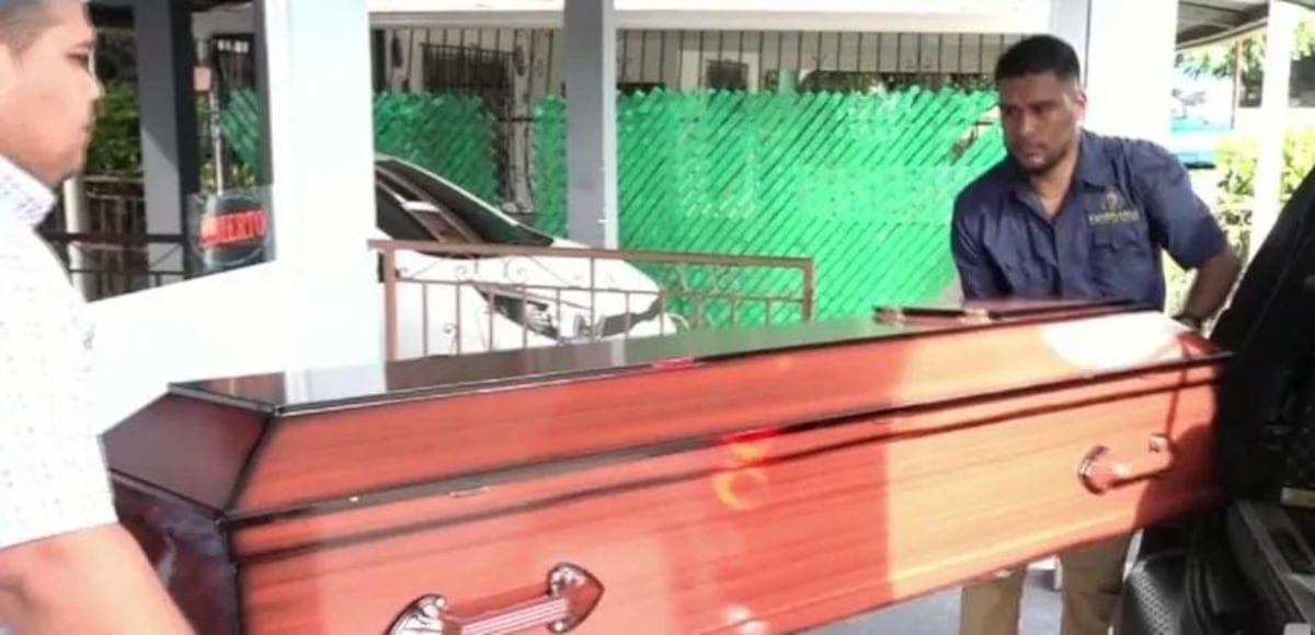 Ni muerto puede volver: Familia atrapada por cierre en la Panamericana