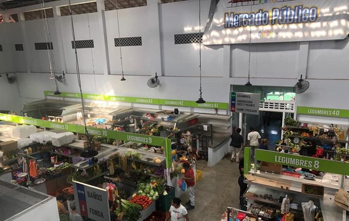 Los comerciantes en mercado de Colón temen que las fiestas de fin de año empujen los precios aún más alto