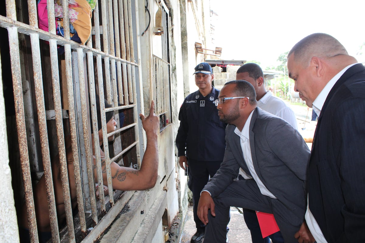 Las cárceles de Colón son un infierno. Esto es lo que está pasando