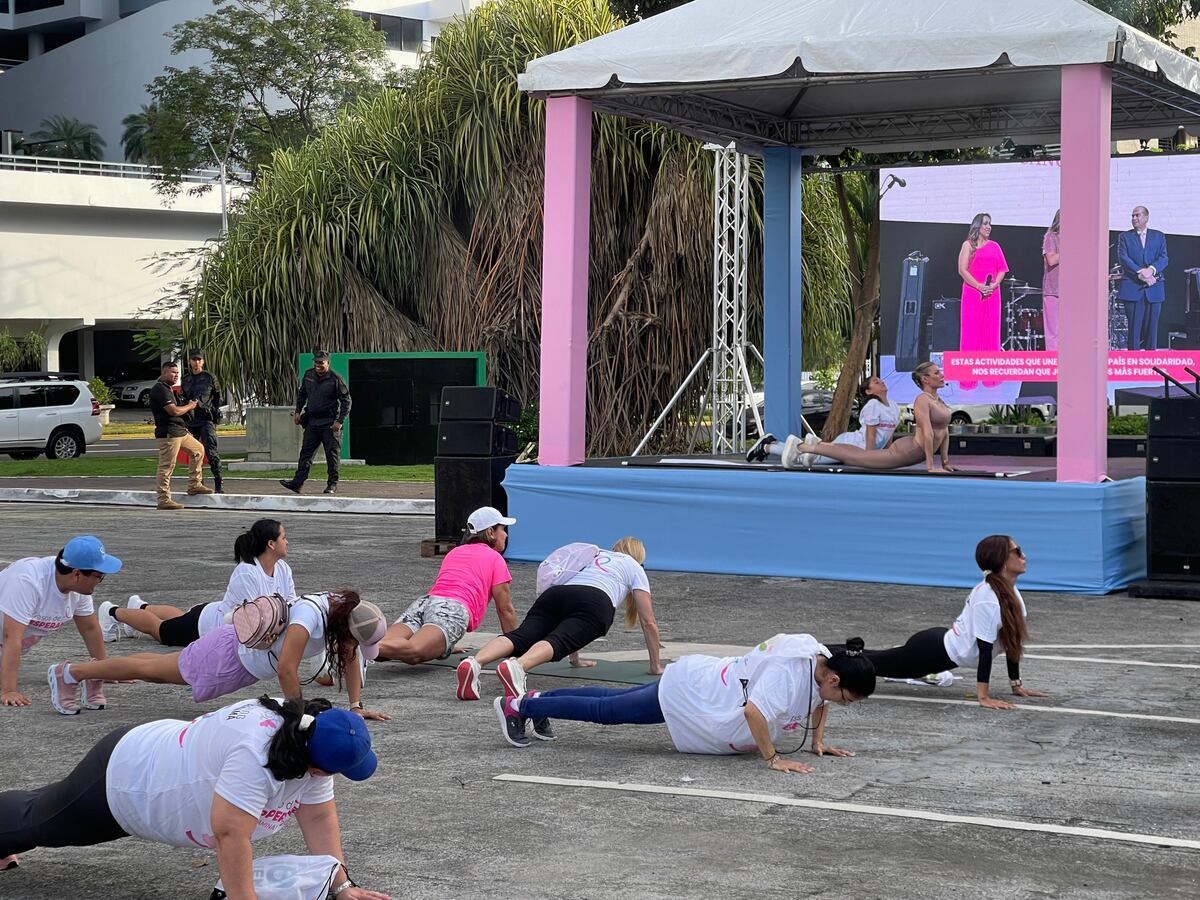 Caminatón despide el mes de la cinta rosada y celeste con amor y solidaridad