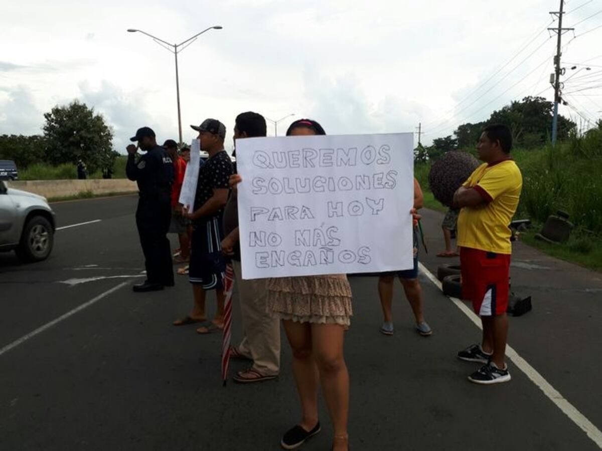 LO ÚLTIMO| Moradores del San Francisco de La Chorrera cierran autopista