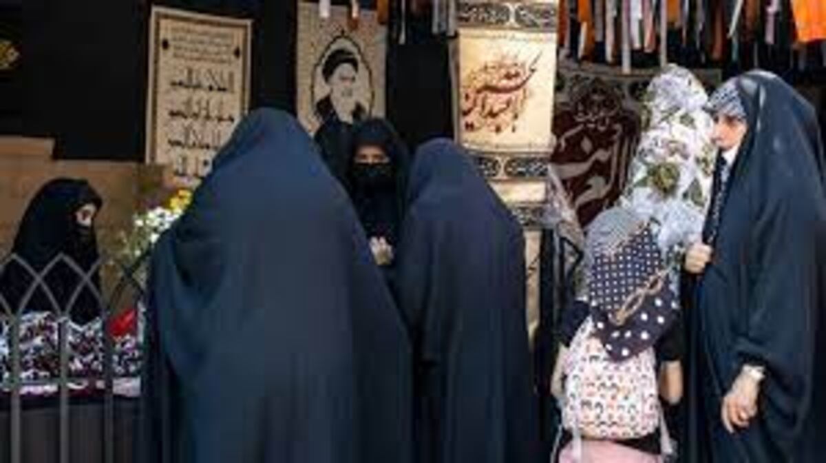 Régimen de Irán instalará cámaras para vigilar a mujeres por el uso del velo islámico