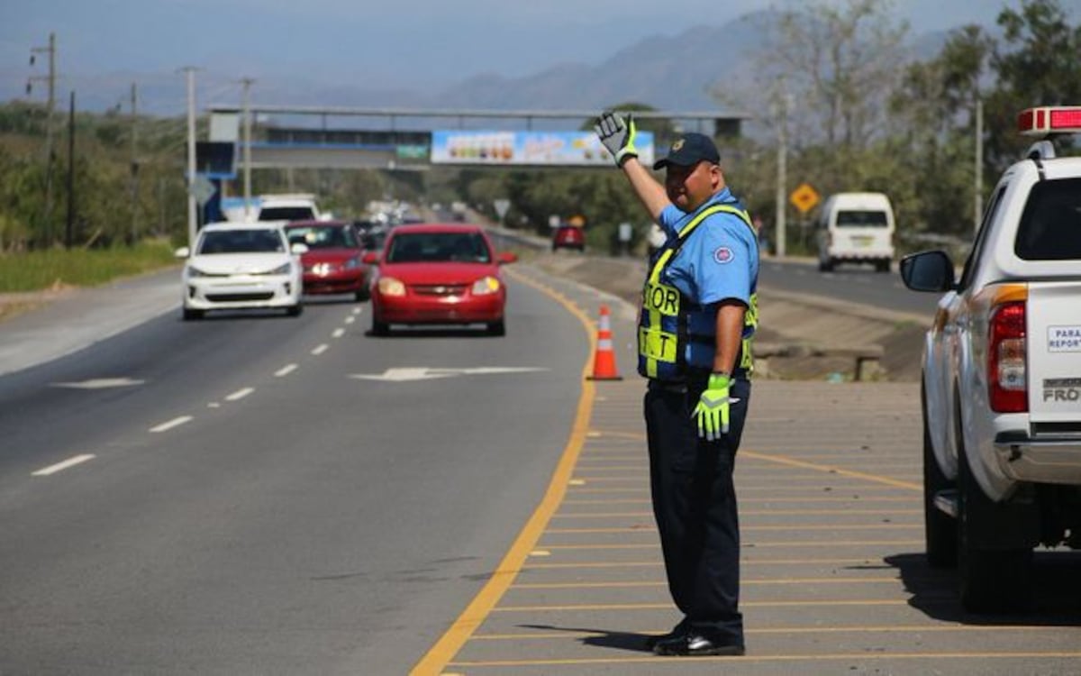 ¡EY, CUIDADO! Andan volando y manejando borrachos. Van 2 mil boleteados