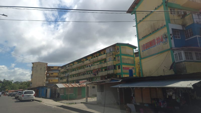 Vecinos huyeron en todas direcciones: tres heridos tras noche de terror en La Feria