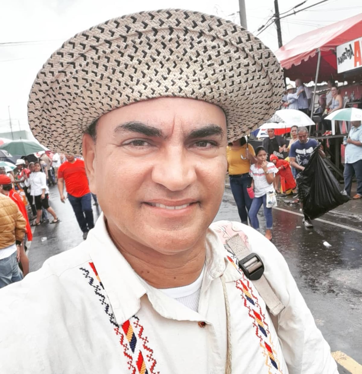 Familia confirma la muerte del folklorista  y médico Kendall Royo por la covid-19. Deja mensaje antes de morir +Video