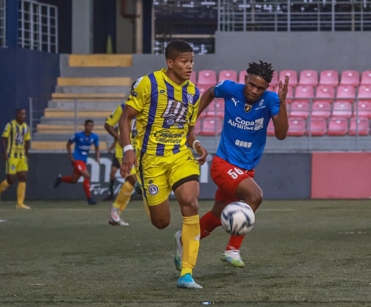 Universitario y Plaza Amador deciden al campeón de la Liga Panameña de Fútbol