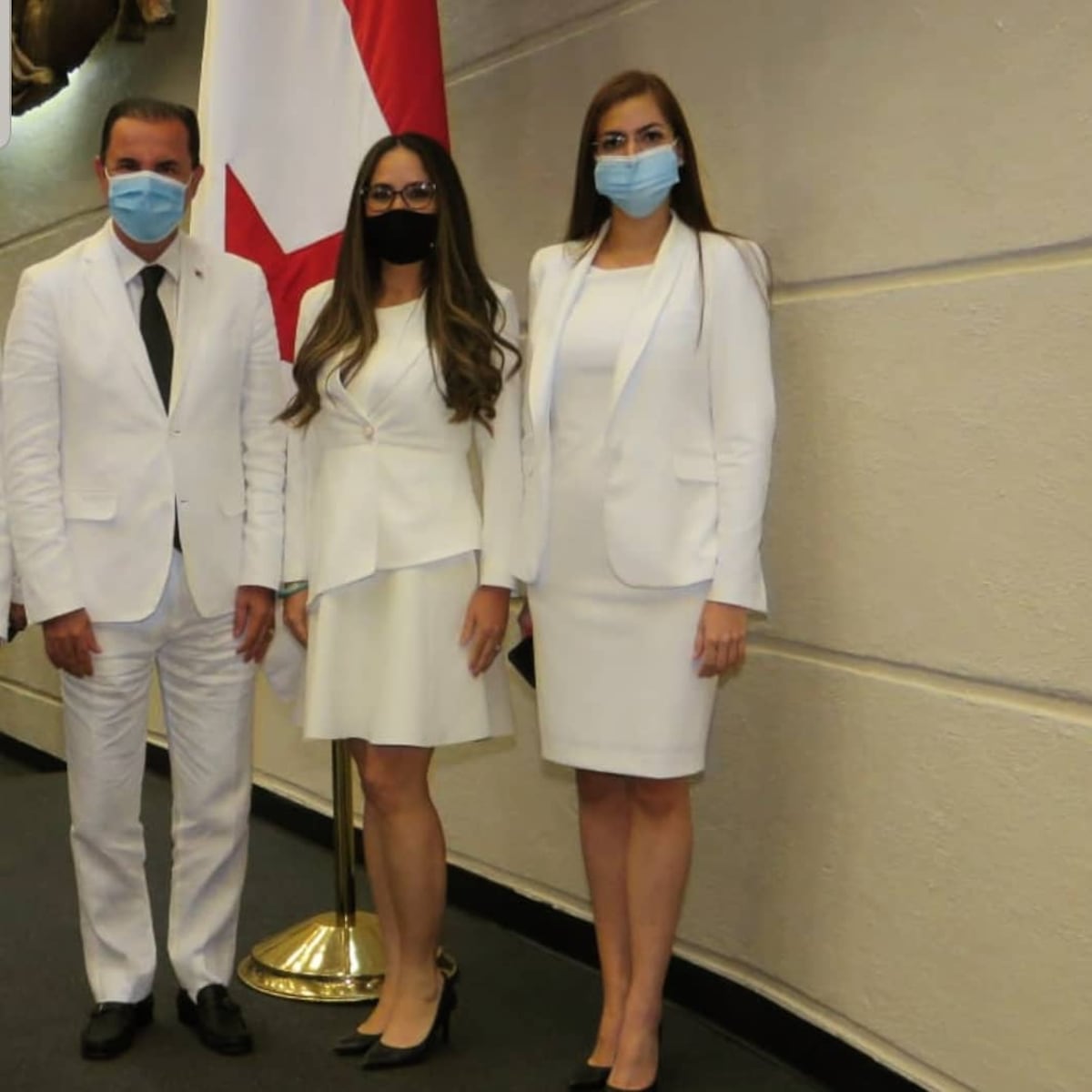 ‘Faldas arriba o rozando las rodillas'. El estilo de varias diputadas y de la morenaza Cenobia, la nueva vice que derrotó a Zulay +Fotos