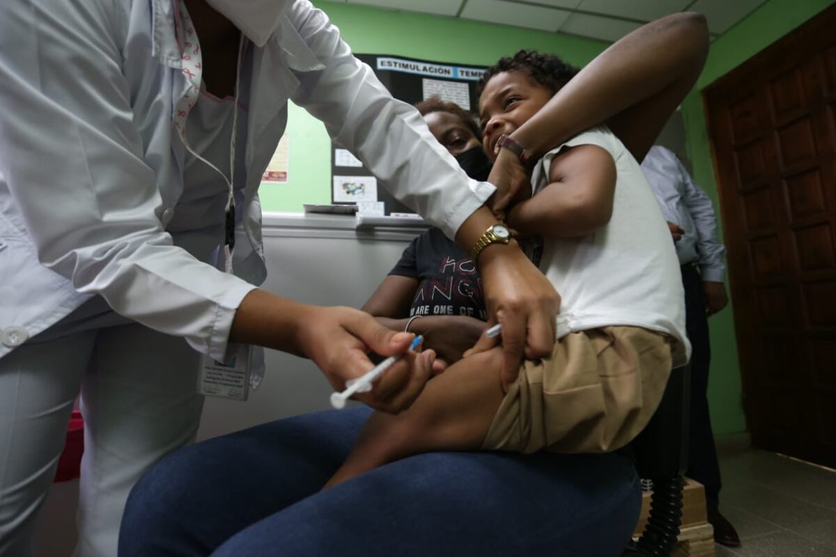 Panamá comienza vacunación anticovid a menores de 4 años