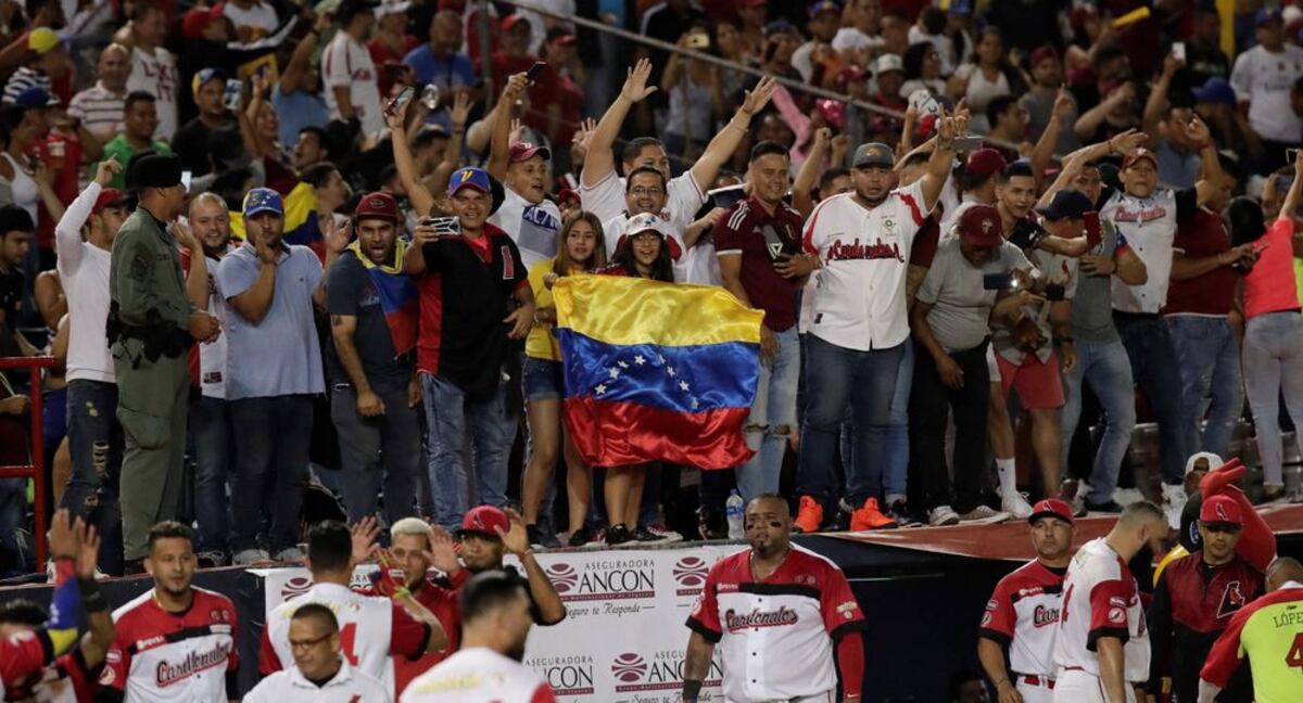 Chamos se toman el Rod Carew