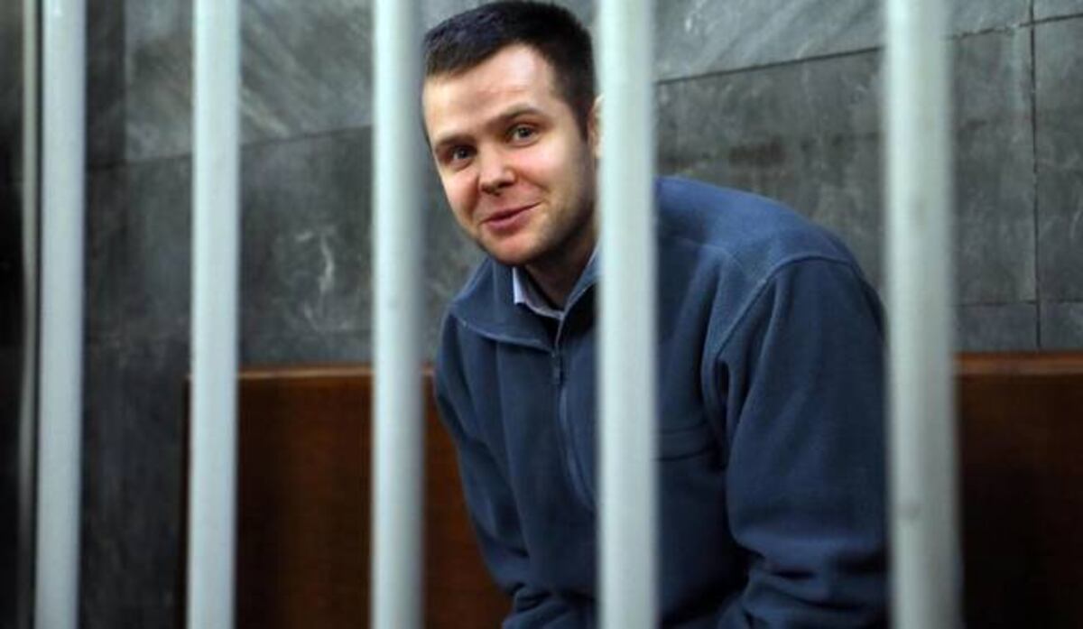 La secuestraron, la querían vender por Internet y ella enamoró a su agresor