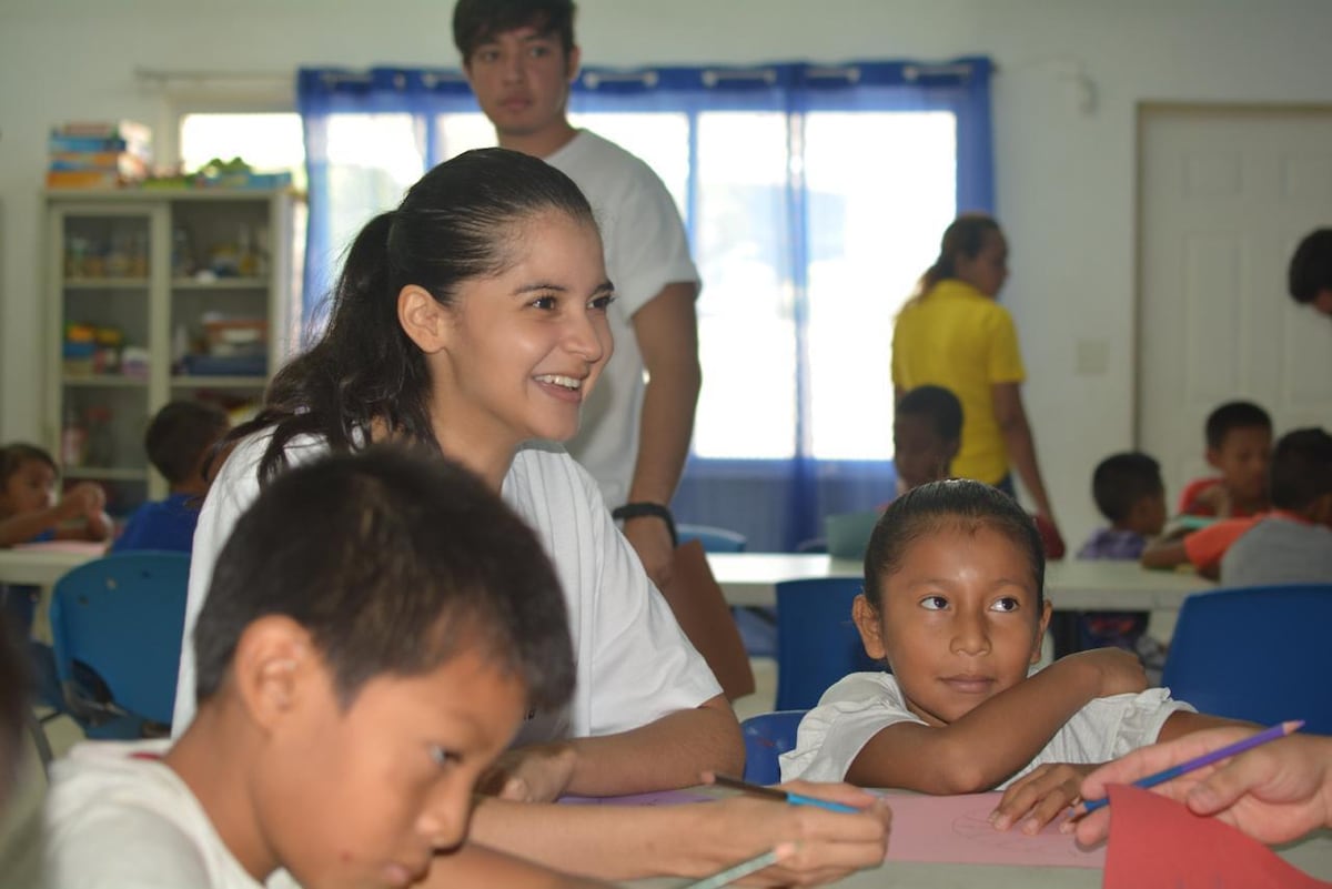 De abogada, debatiente, a las pasarelas de Señorita Panamá