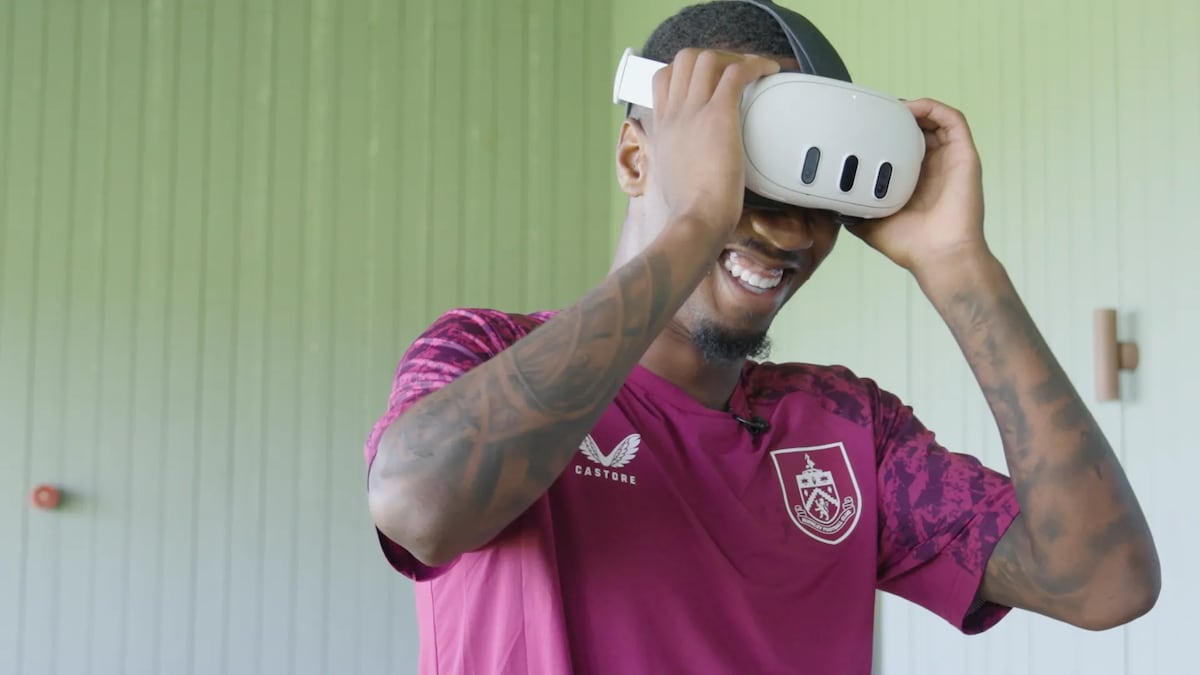 ¿No vas al estadio? El estadio irá a ti: Burnley y la Premier se digitalizan