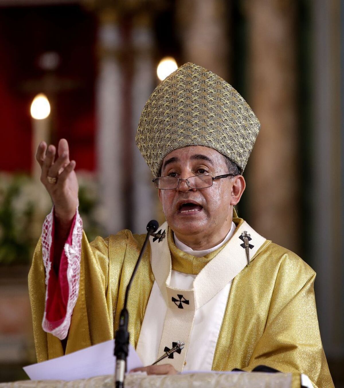 Ulloa: ‘Solo 32 de 98 parroquias de la Arquidiócesis de Panamá tienen los equipos de salud e higiene por covid-19’