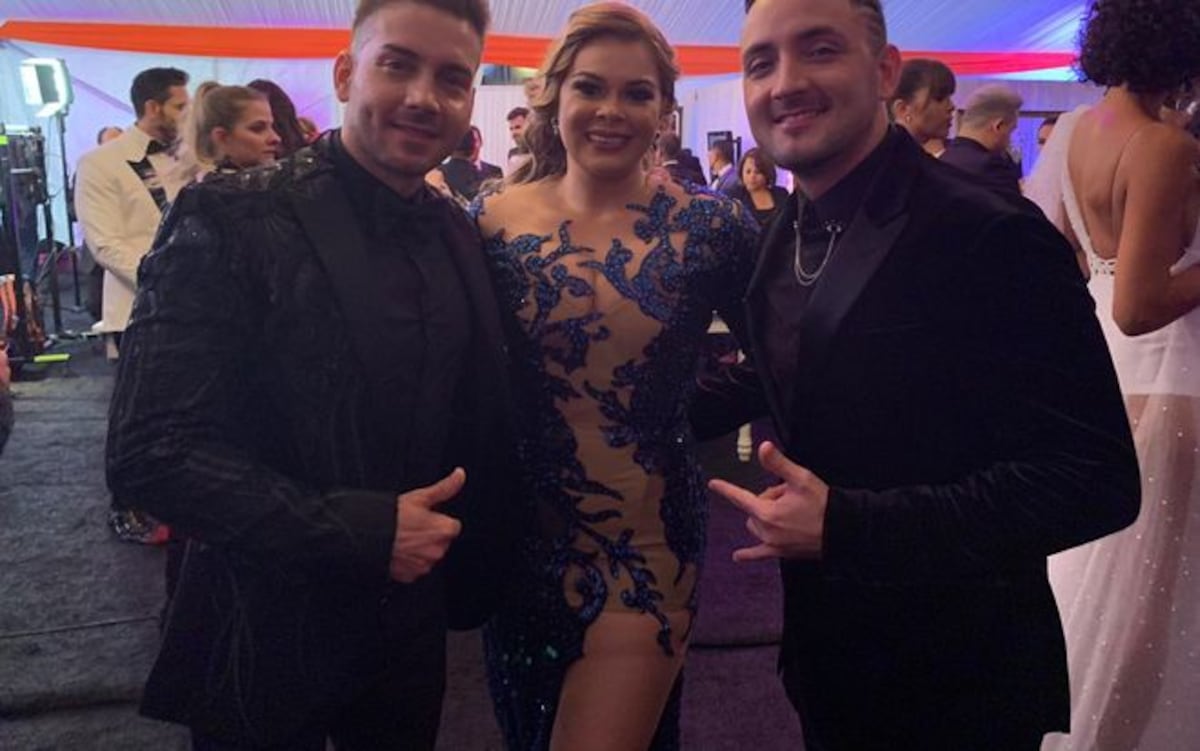 Margarita lució sus atributos en alfombra roja en Viña. Saik no se quedó atrás