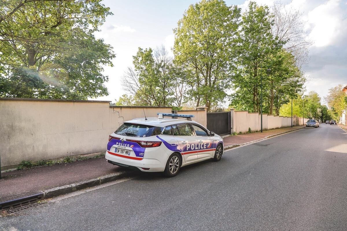 Refuerzan seguridad en las casas de Messi y Neymar tras los insultos