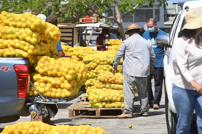 Consumidores del mercado de abastos de La Chorrera ya siente la subida de precios de algunas frutas como el Melón y la naranja
