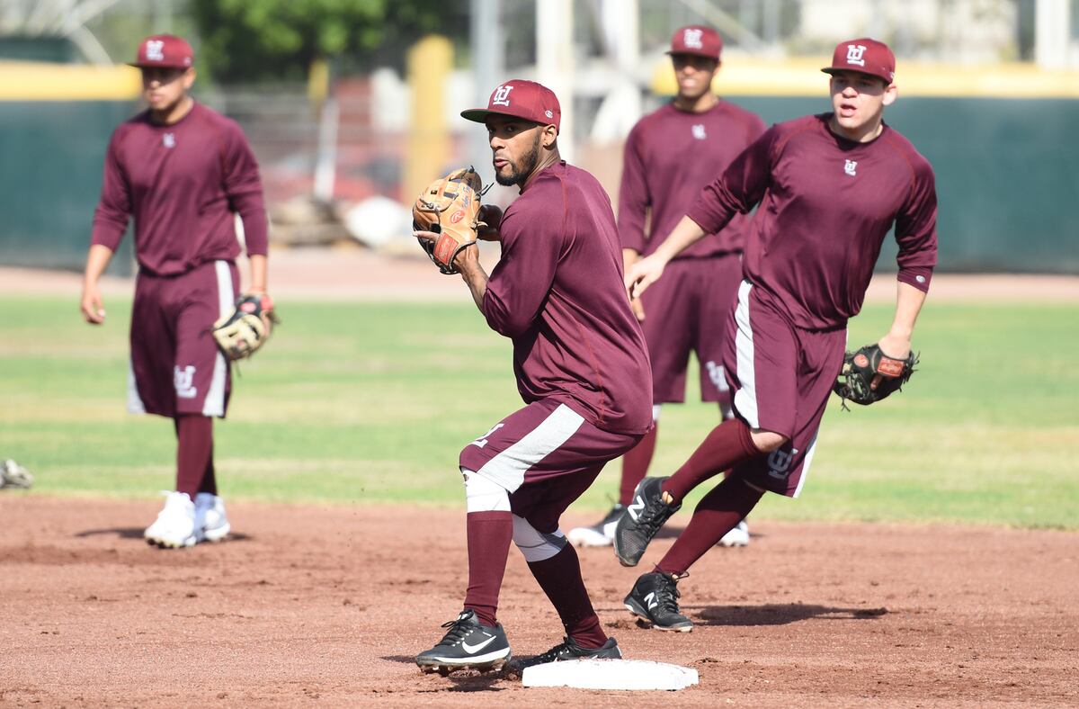 Colonense Edgar Muñoz le habría dado el sí a los Navegantes