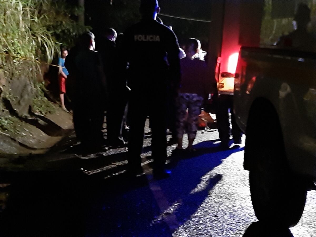 Un hombre cayó a un precipicio y murió. La diversión se transformó en tragedia 