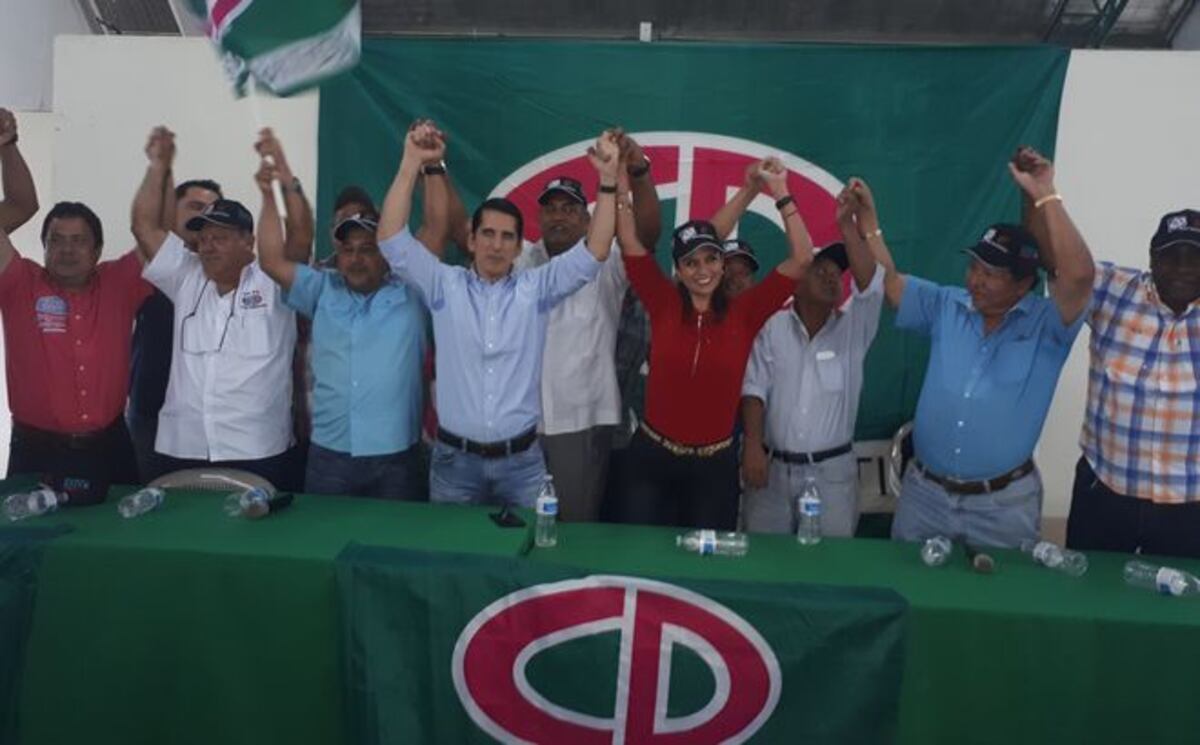 LE DAN LA ESPALDA A MARTINELLI. Rómulo Roux se va contra 'El Loco' | VIDEO 