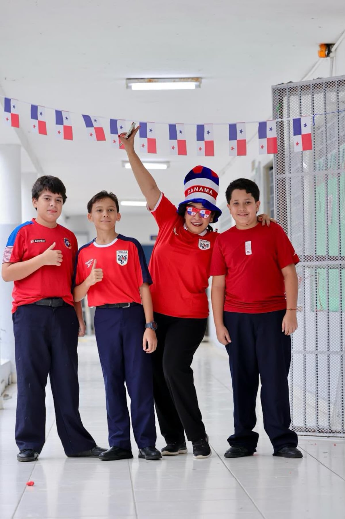 Escuelas de todo Panamá se visten de rojo para alentar a la ‘Sele’ en su debut mundialista
