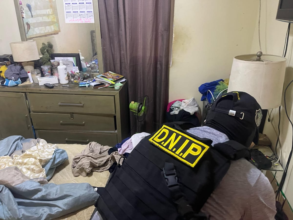 ¡De tal palo, tal astilla! Papá y sus tres hijos caen por robo violento a mujer en Colón