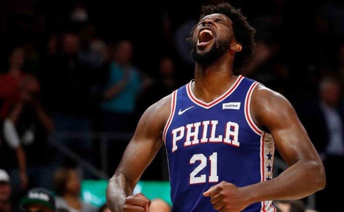 Cuatro años y 196 millones de dólares para el jugador franquicia de los Sixers de Filadelfia