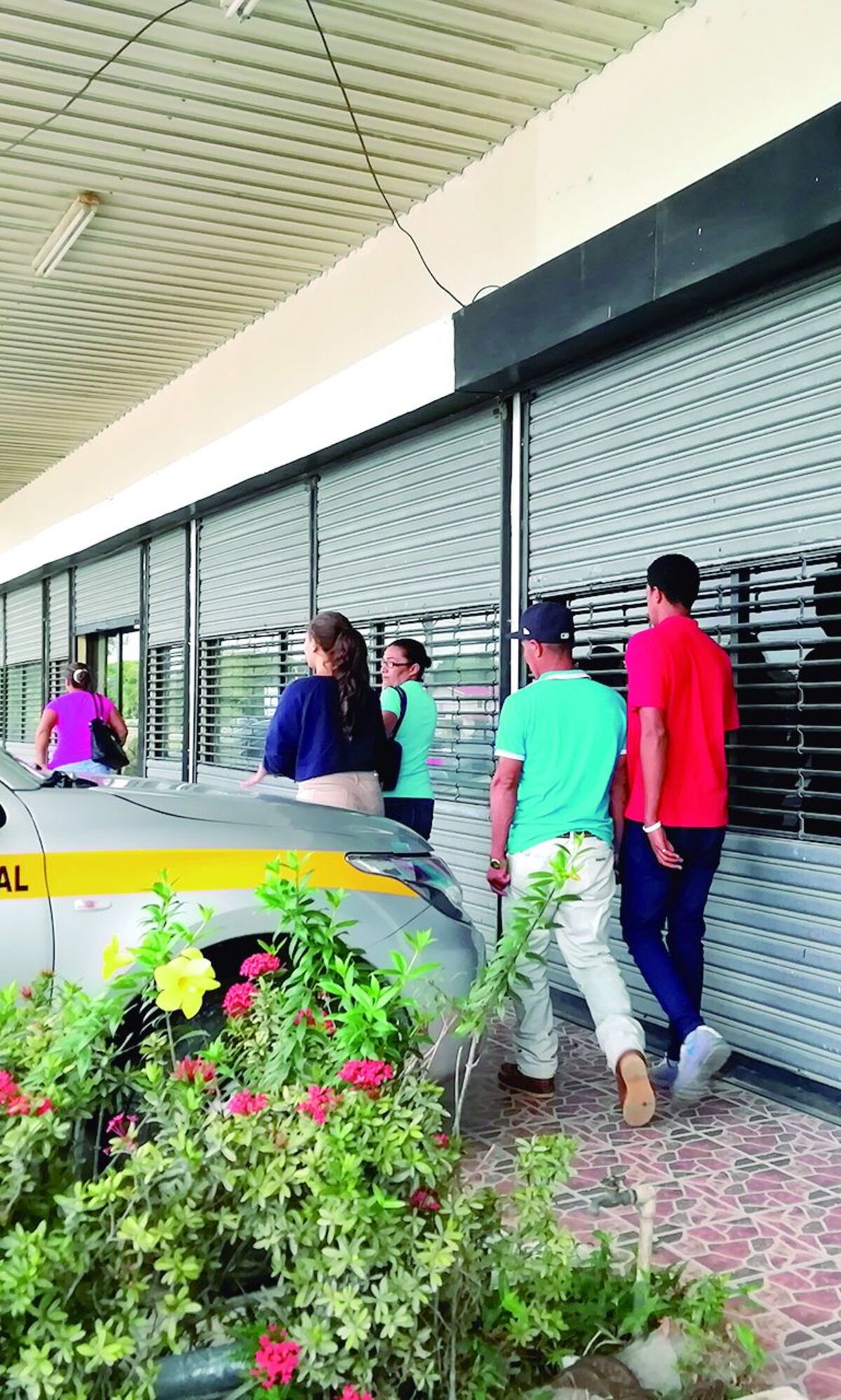 Capturan a menor. Mutilaron de un machetazo la mano de una mujer