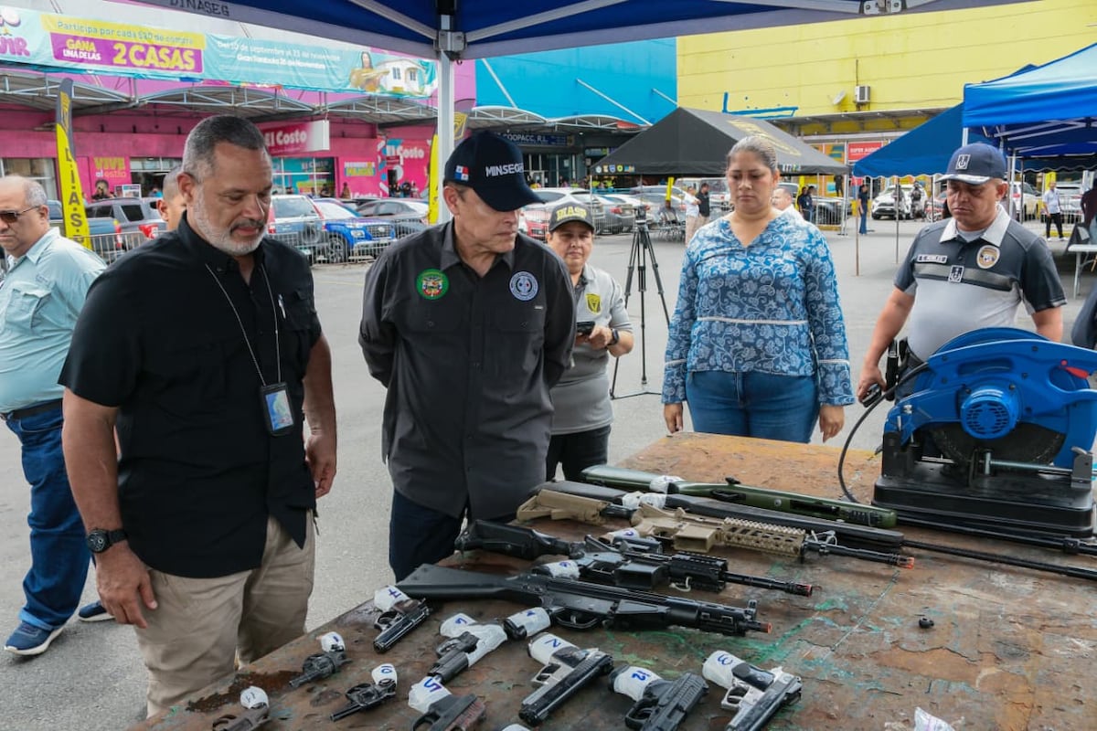 ¡Buena esa! Menos armas, más medicinas: el canje que limpia las calles de Colón