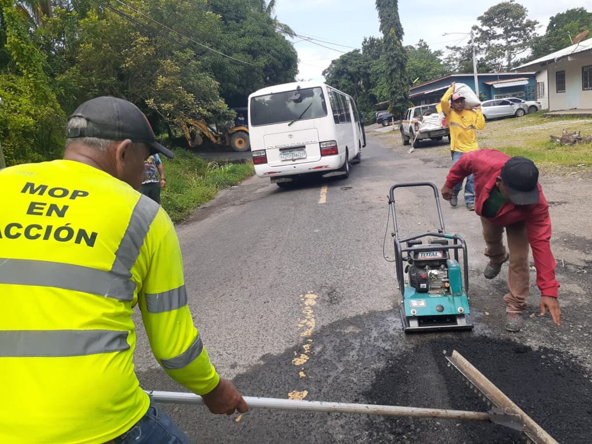 Arreglos de calles en Chepo avanzan con mantenimiento del MOP