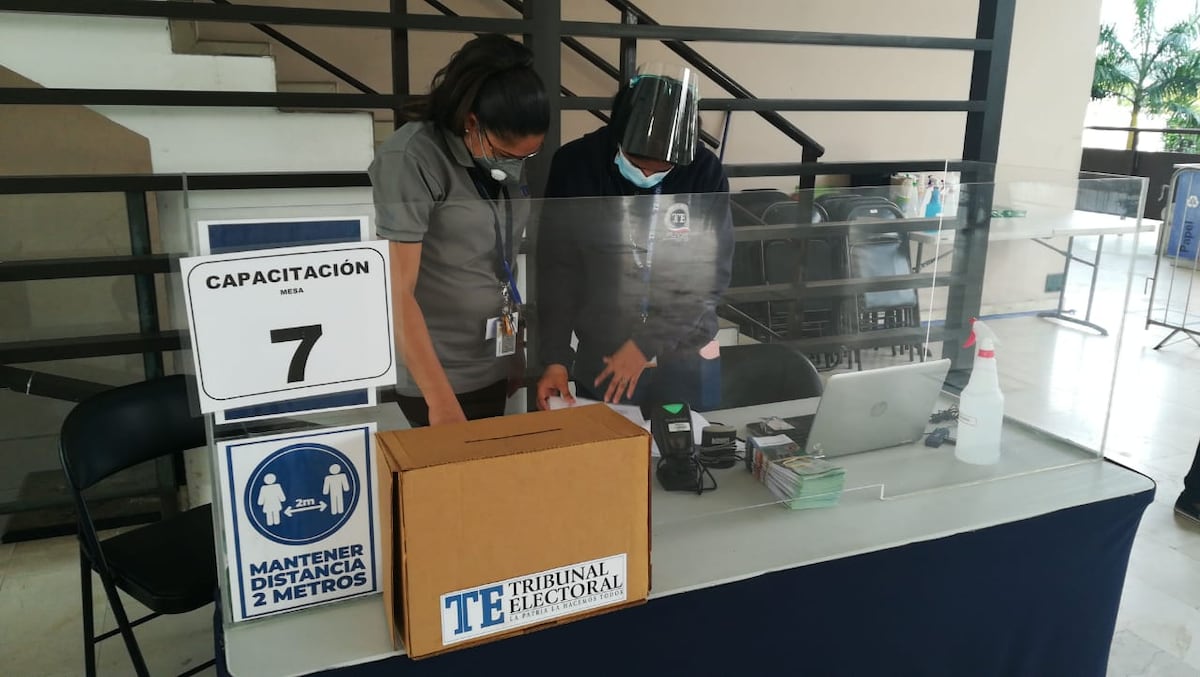 Aprueban adicionar artículos al Código Electoral