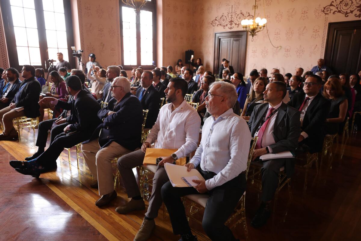 Senacyt y Sepresac lanzan cruzada para que la gente entienda y participe en la nueva Constitución