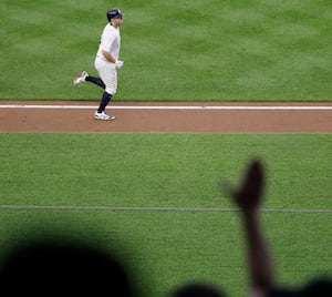 Los Yankees ganan viniendo de atrás