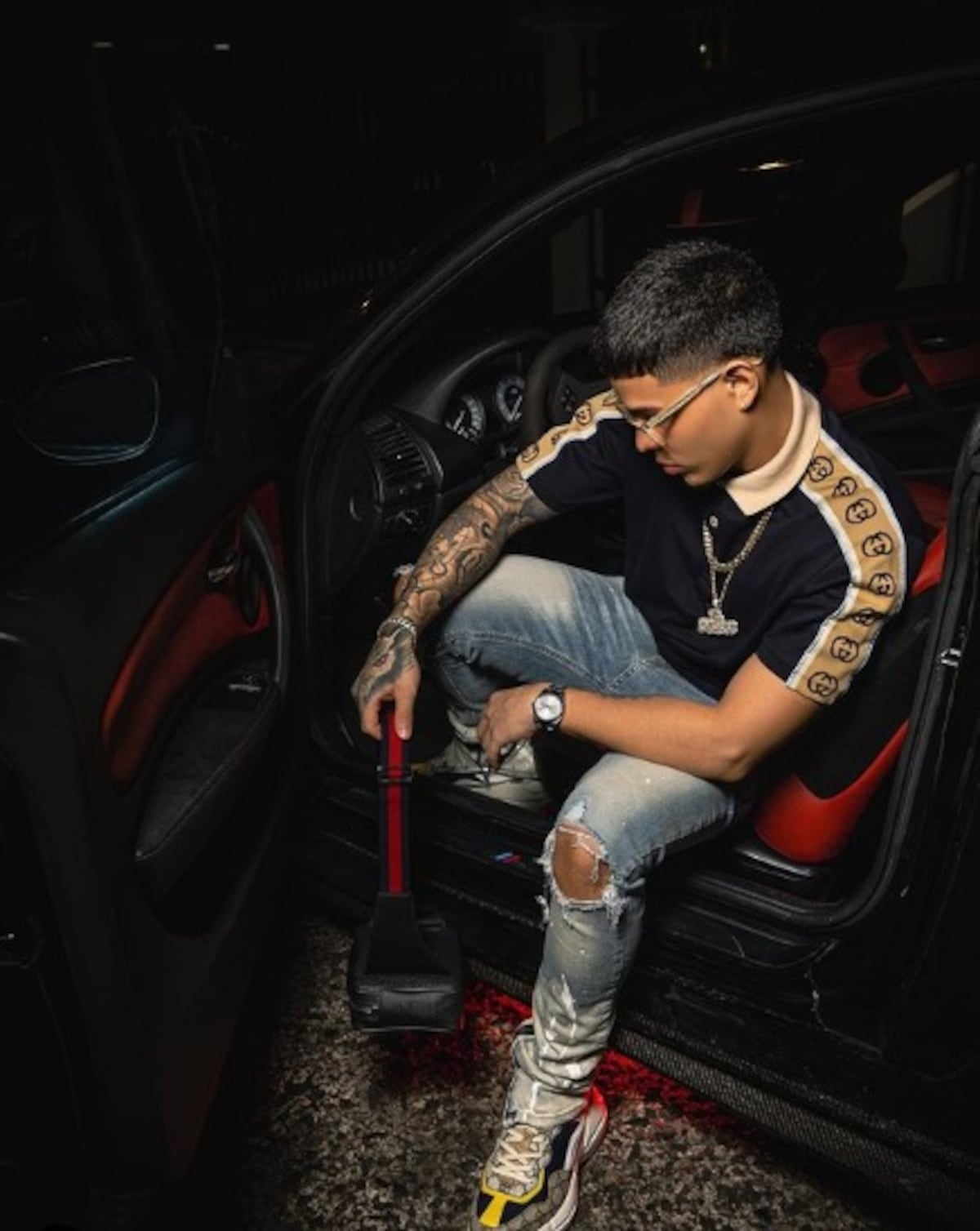 Buscan protegerlo. Niegan petición de El tachi para salir del país y hacer conciertos