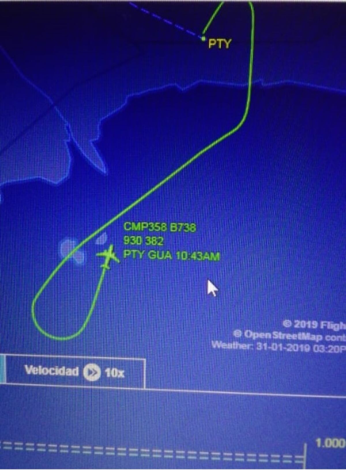 Avión sufre desperfectos mecánicos al despegar del aeropuerto de Tocumen