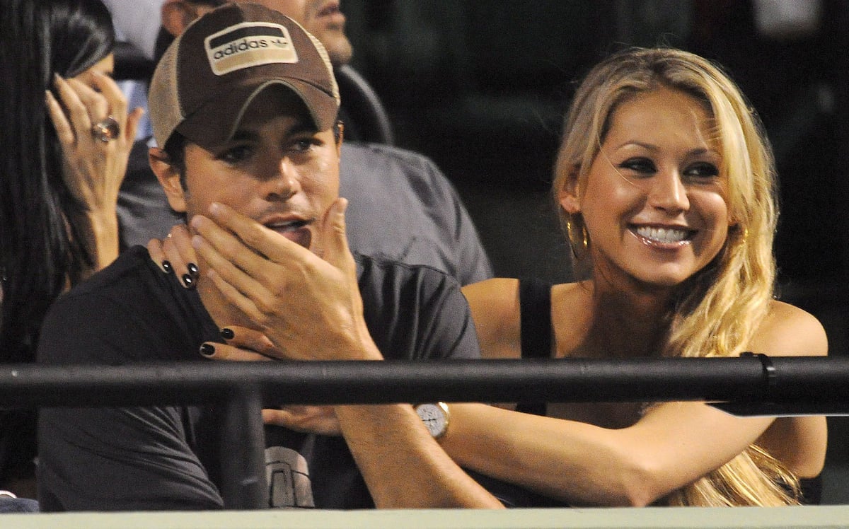 Enrique Iglesias y Anna Kournikova esperan a su cuarto hijo