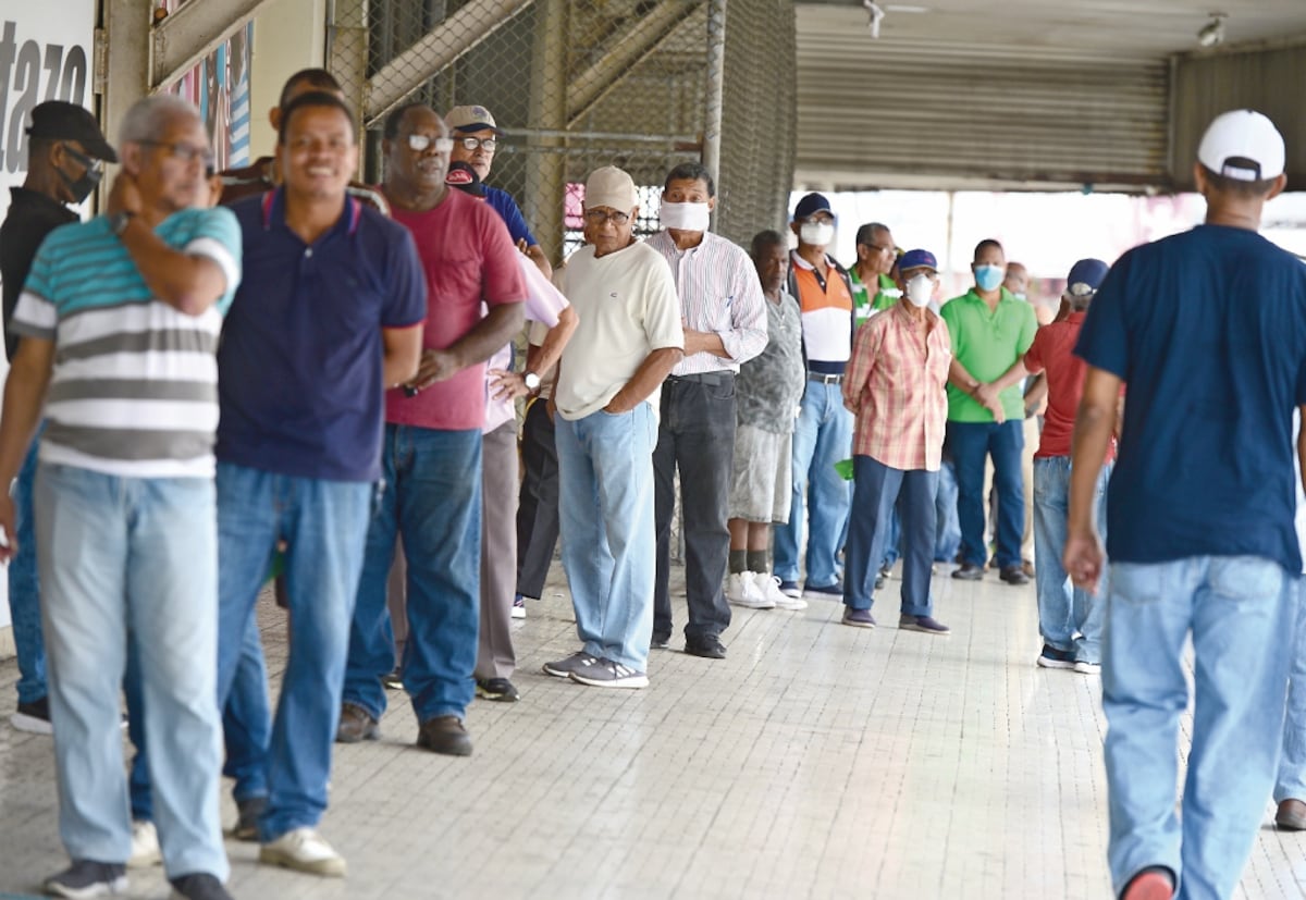 Buena esa. Jubilados recibirán su bono navideño