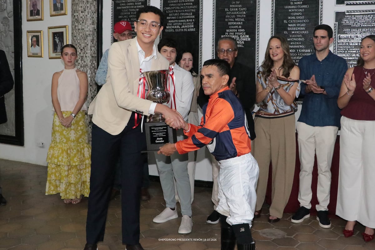 ¡De punta a punta! Infinity Champion impone su ley en el Hipódromo Presidente Remón