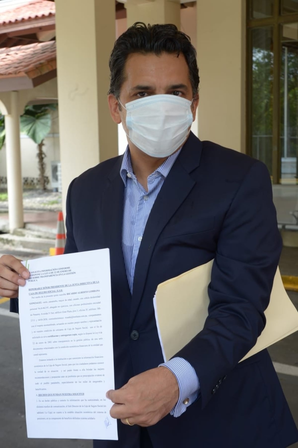 Ricardo Lombana solicita información a la Caja de Seguro Social sobre las finanzas 