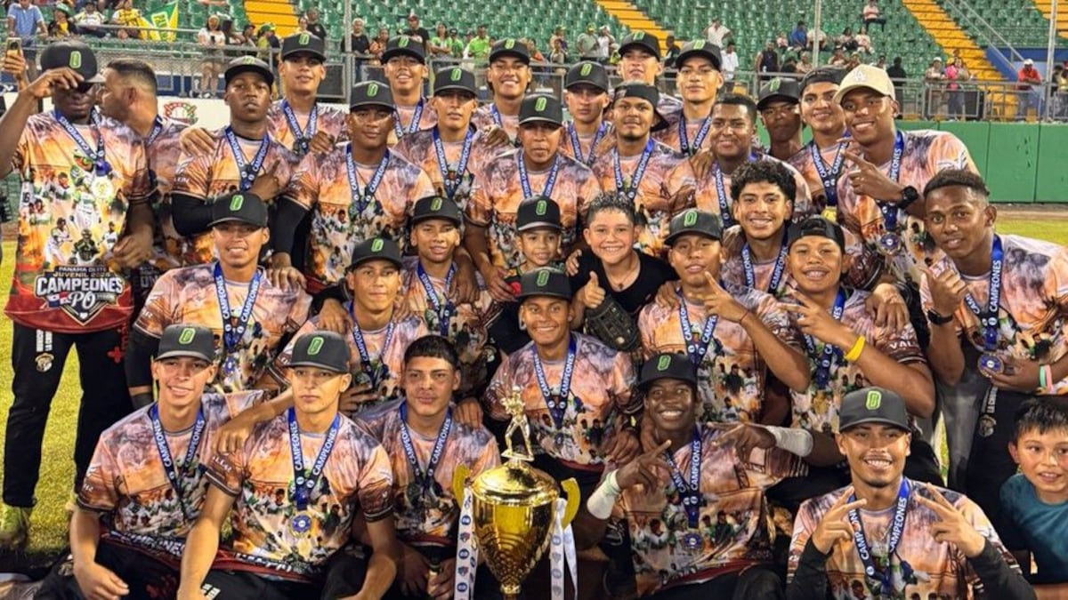 ¡Vaqueros de Panamá Oeste barren a Chiriquí y son campeones juveniles 2026!