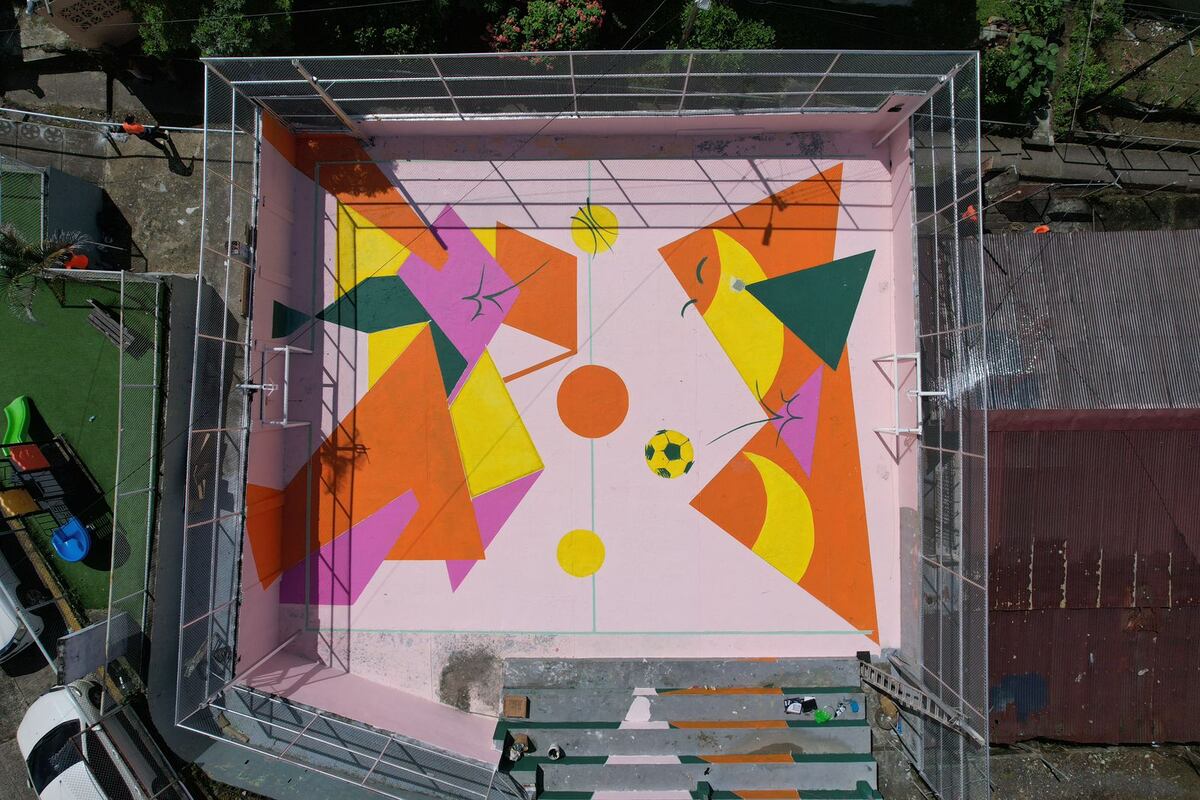 Donde había basura hoy hay goles: cancha de Victoriano Lorenzo recuperada