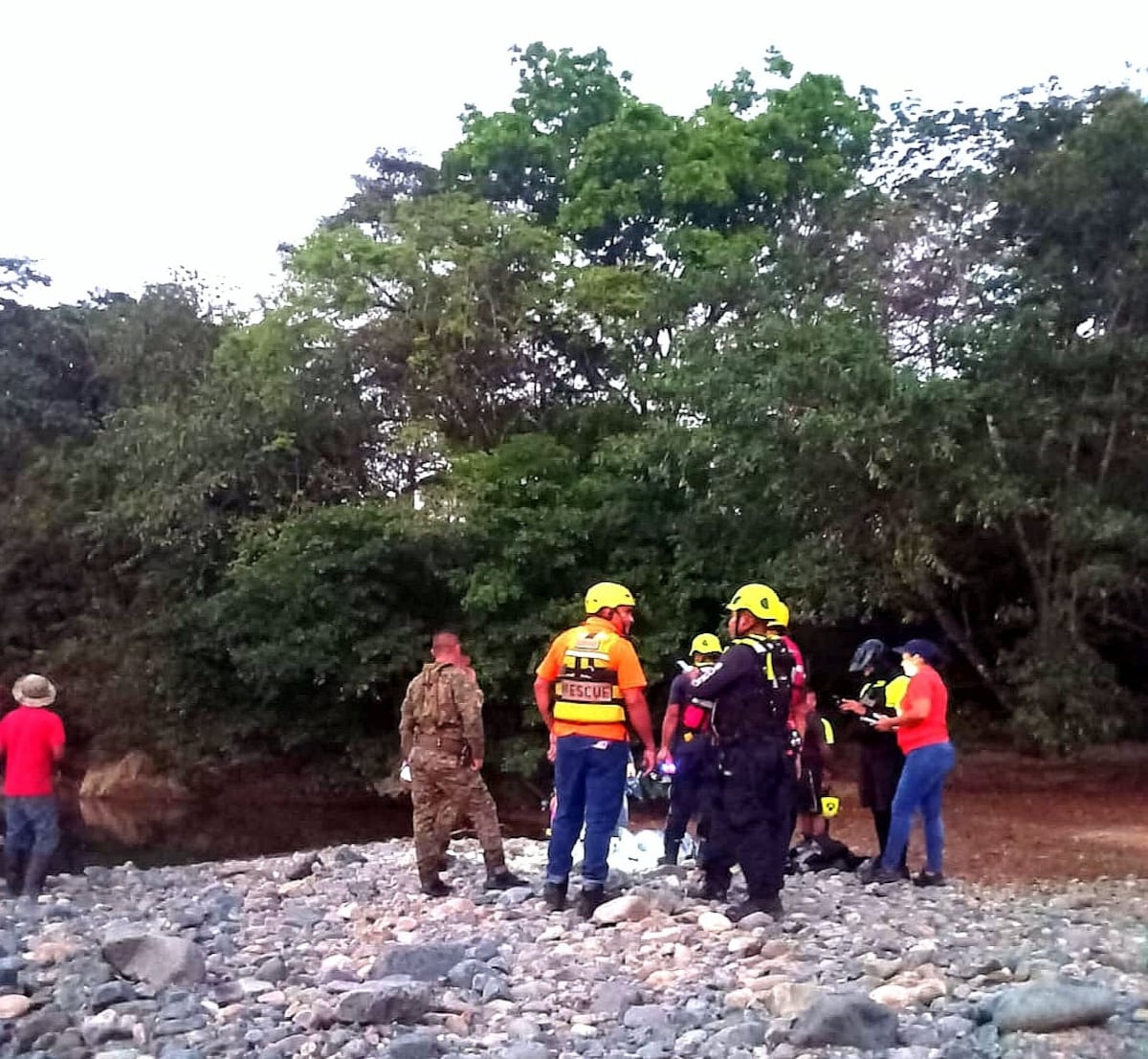 Joven muere por inmersión en la confluencia de los ríos Mamoní y Chararé, en Chepo